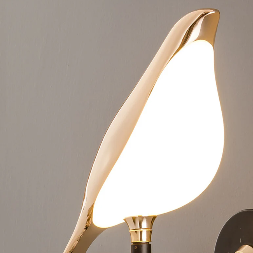 LjusHarmoni Vägglampa – LED Vägglampa i Fågelform för Dekorativ Inomhusbelysning