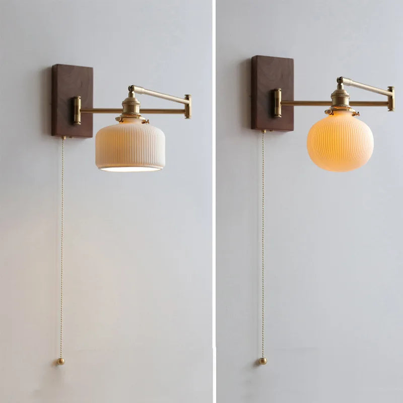 NordLjus Vägglampa – Designad Väggbelysning i Trä och Keramik