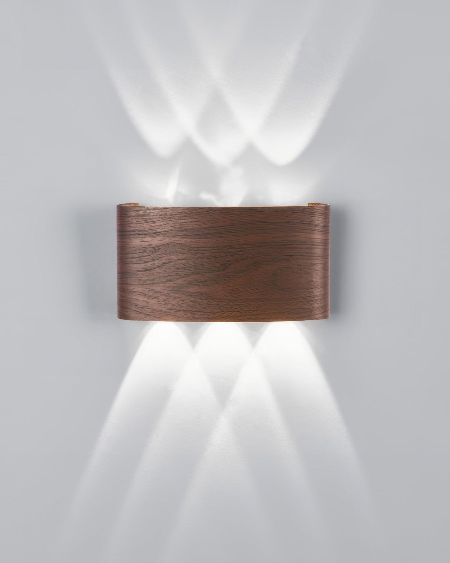 WoodGlow Vägglampa – Väderbeständig Utomhuslampa med Träeffekt och Mjuk LED-belysning