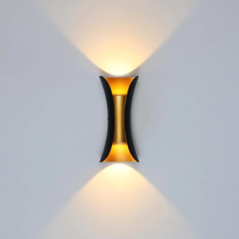 AluShine LED Vägglampa – Vädertålig Utomhusbelysning med Upp- och Nedljus