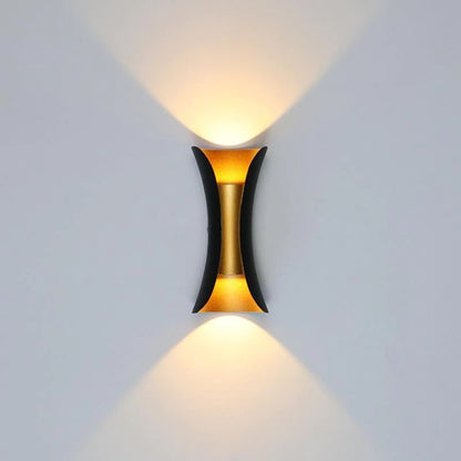 AluShine LED Vägglampa – Vädertålig Utomhusbelysning med Upp- och Nedljus