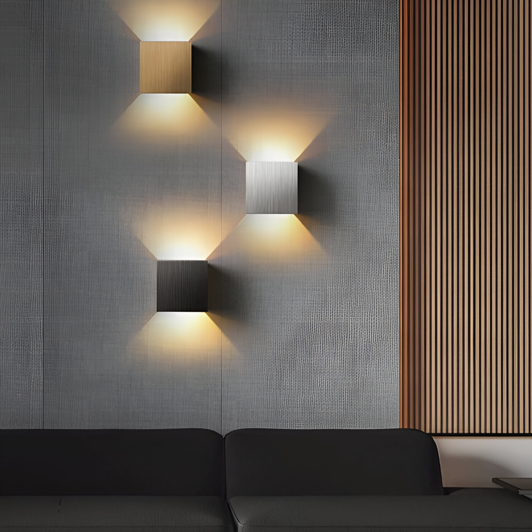 LumiNord Vägglampa – LED Väggbelysning i Skandinavisk Design med Justerbart Ljus